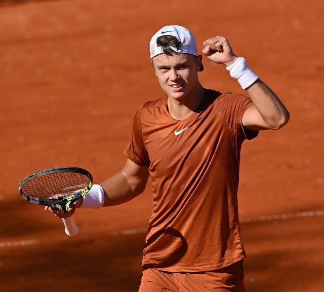 另一方面 另一方面