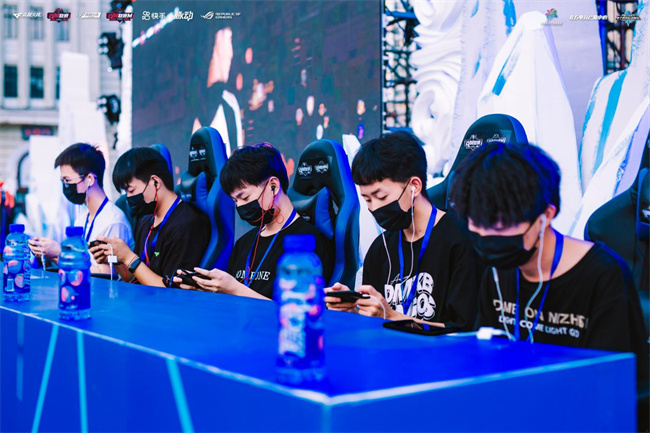 期望存在一 期望存在一