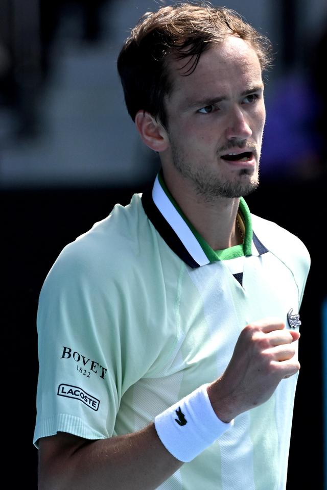 中圈犯规及 中圈犯规及