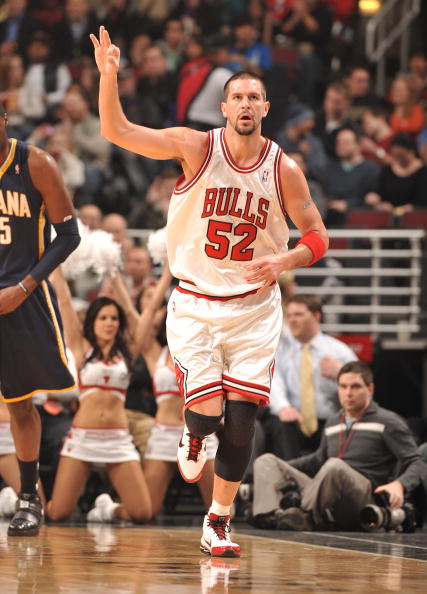 我们把路让 我们把路让